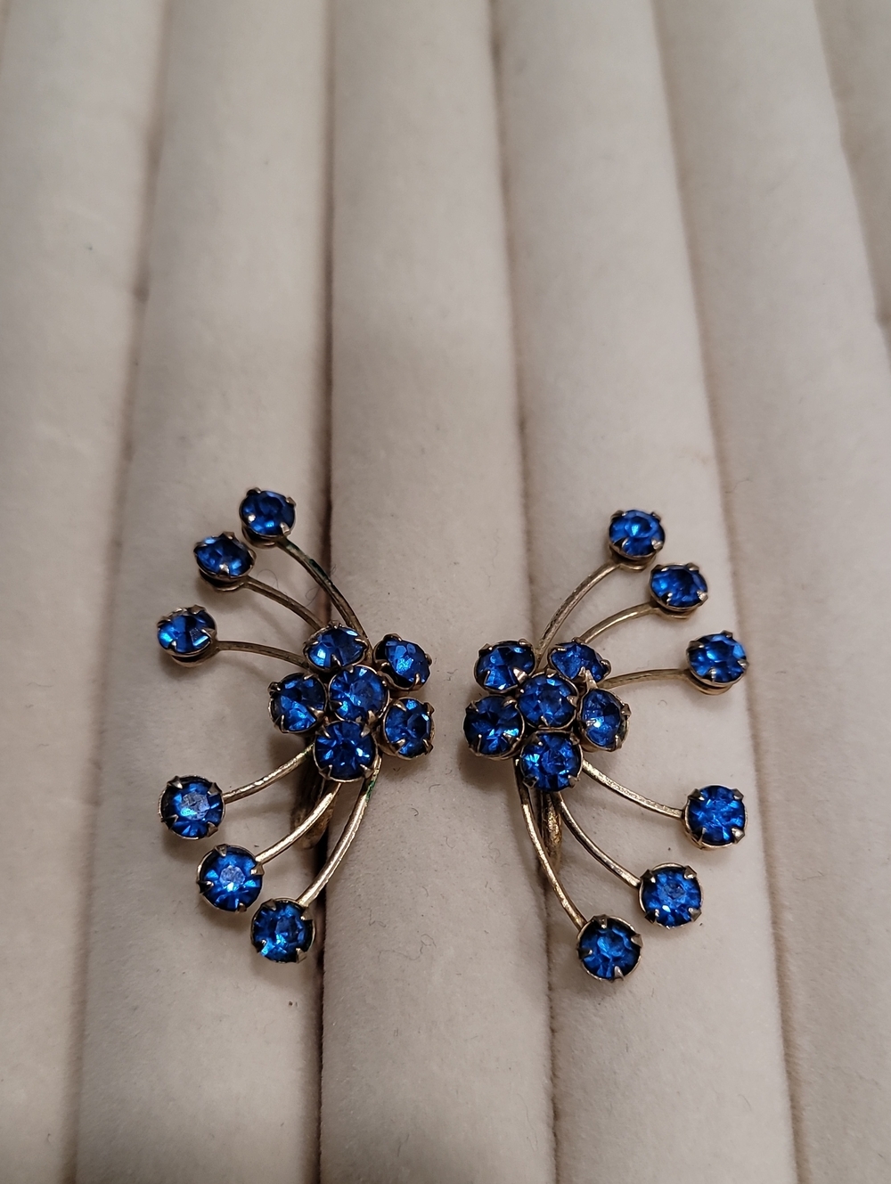 Blue Rhinestone Vintage Floral Cluster Earrings - Women Jewelry